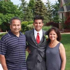 Meet your Posher, Nik